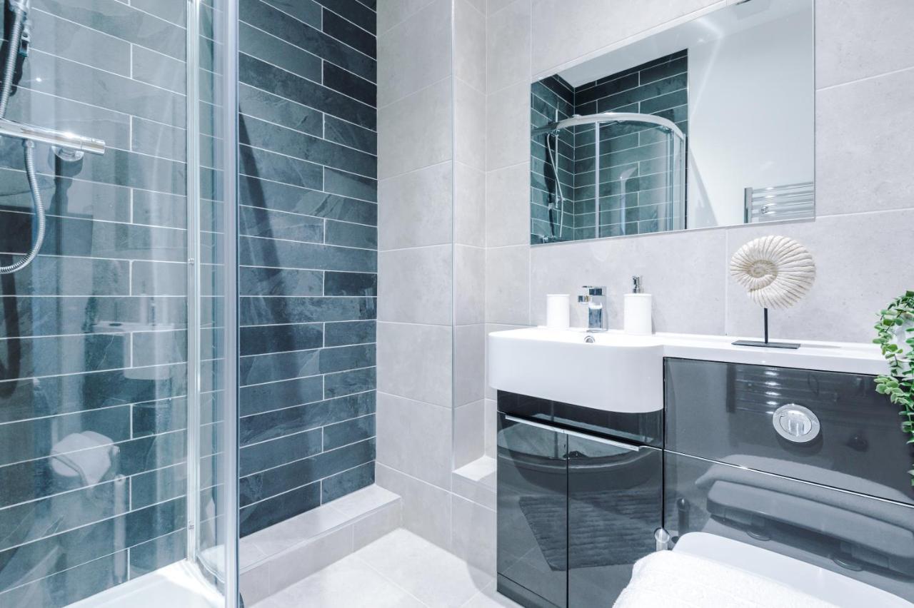 The Popworks 2 Bedroom Apartment - Mcr Dens แมนเชสเตอร์ ภายนอก รูปภาพ