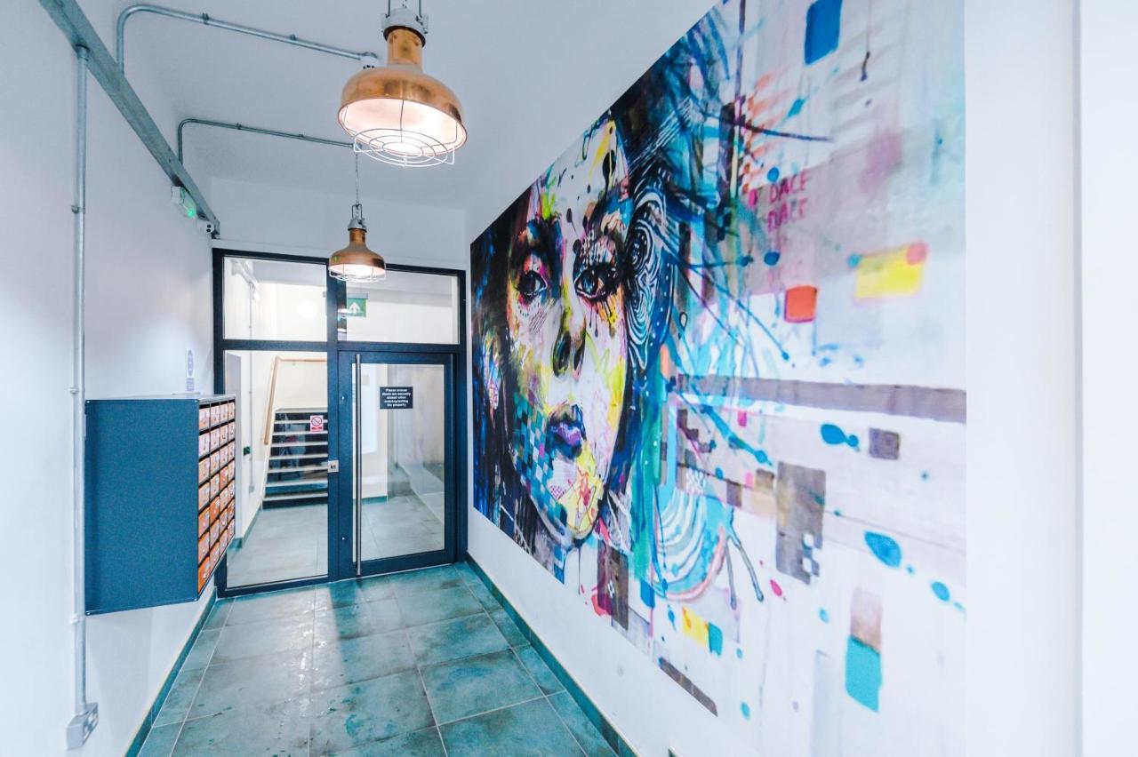 The Popworks 2 Bedroom Apartment - Mcr Dens แมนเชสเตอร์ ภายนอก รูปภาพ