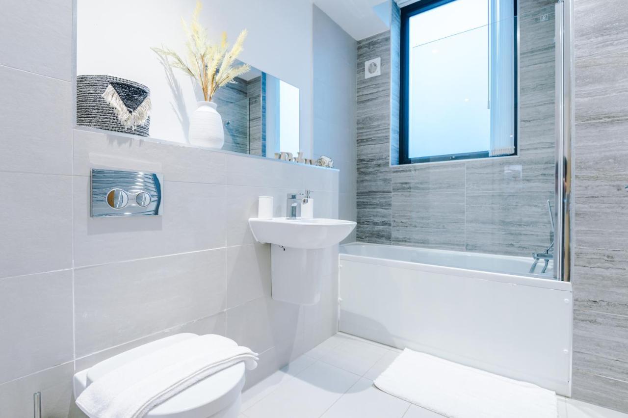 The Popworks 2 Bedroom Apartment - Mcr Dens แมนเชสเตอร์ ภายนอก รูปภาพ